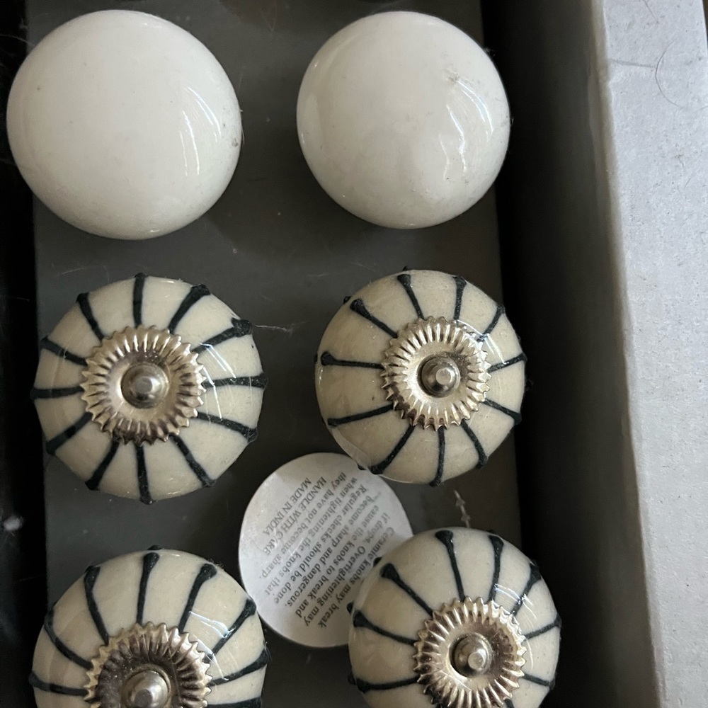 Ceramic Drawer Knobs - Picture 2 of 3